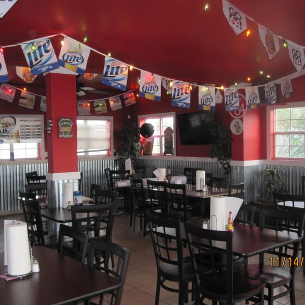 The Burger Barn Hebbronville storefront