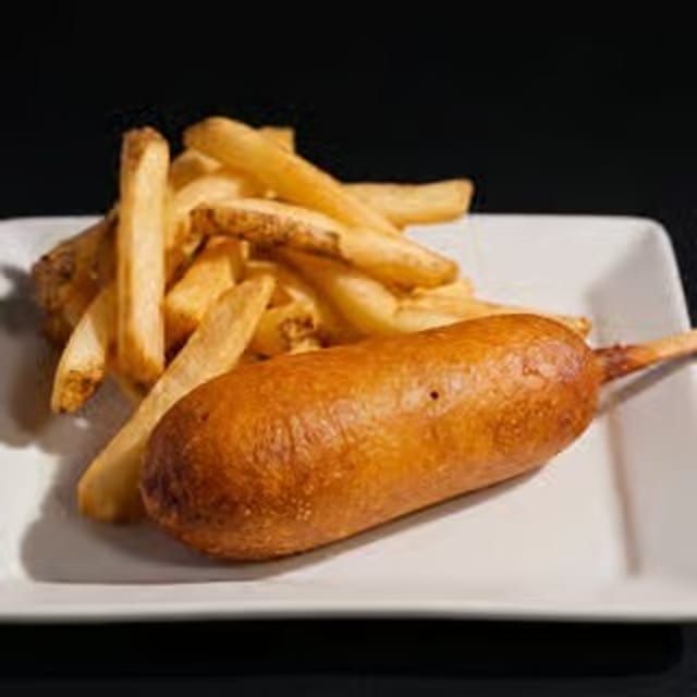 Kiddos Corn Dog Combo.