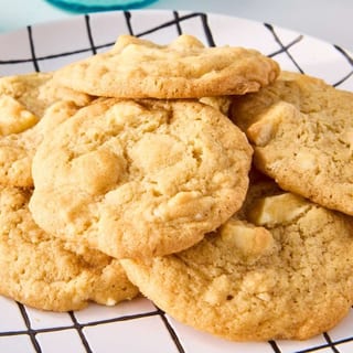 White Chocolate Macadamia Cookie