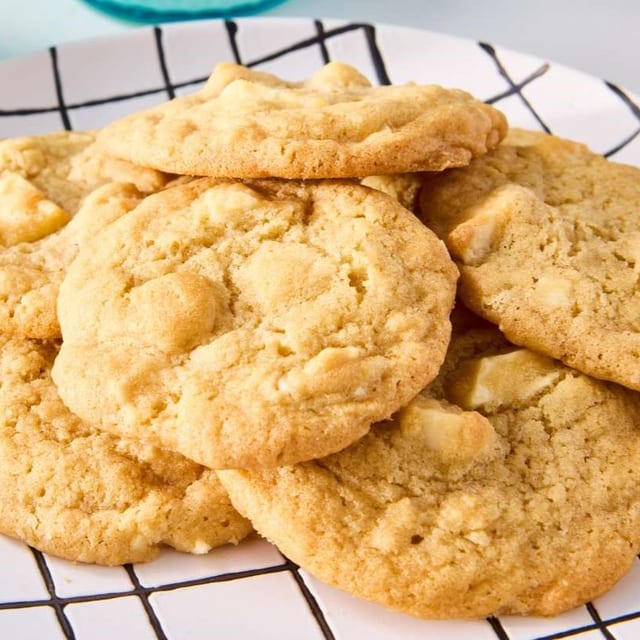 White Chocolate Macadamia Cookie.